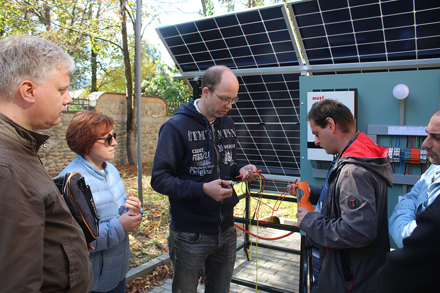 Solar Systems Training Conducted at the College with the Support of Eberhard-Schöck-Stiftung